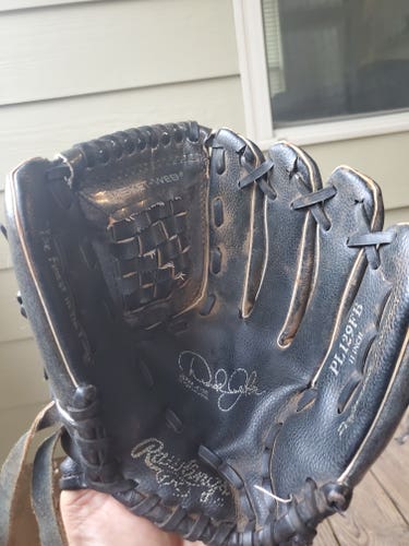 Used Right Hand Throw Rawlings PL129FB Baseball Glove 11"
