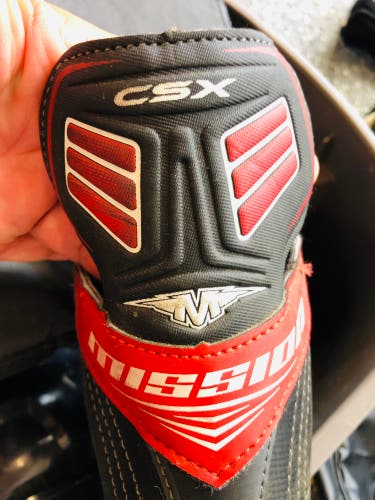 Used  Wide Width Size 4 Inline Skates