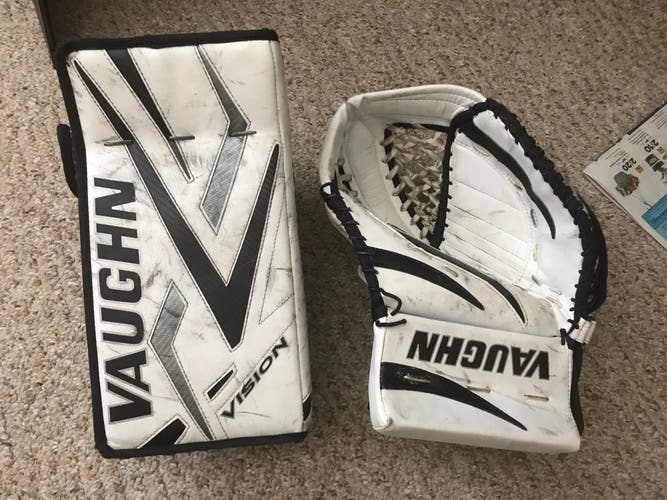 Senior Vaughn Goalie glove and blocker set! Still in great condition