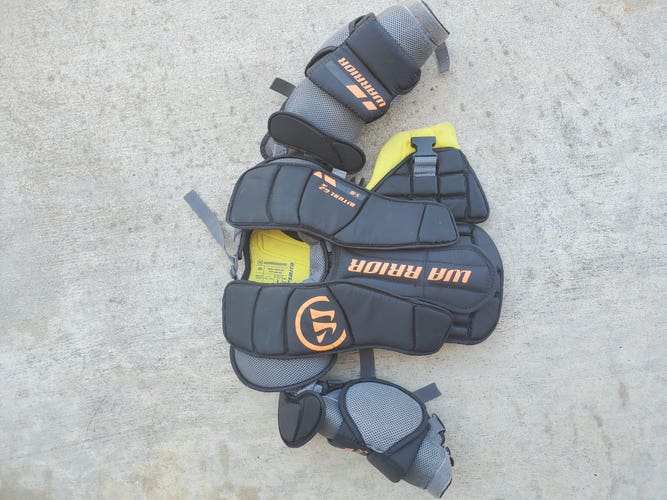 Used Small Warrior Ritual G2 Goalie Chest Protector