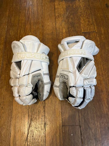 Goalie Maverik 13" Max Lacrosse Gloves