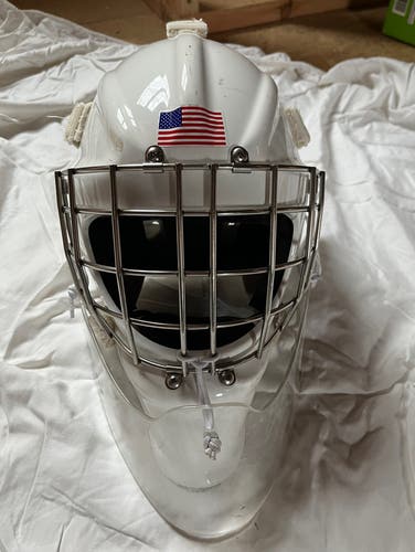 Wall Hockey Helmet- W1 50-53 cm