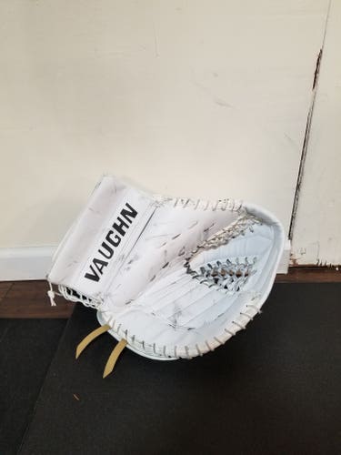 Vaughn New Spec T6000 Legacy Glove