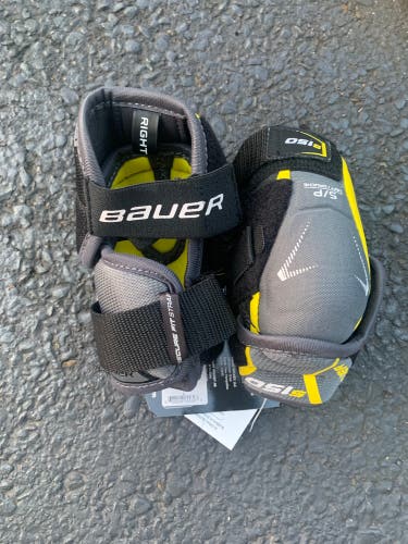New Small Bauer  Supreme 150 Elbow Pads