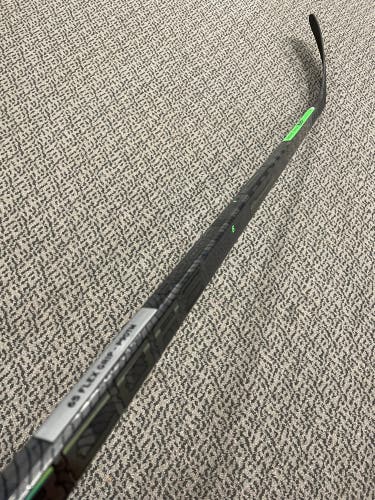 CCM Trigger 6 Pro 65 flex P90TM right hand stick