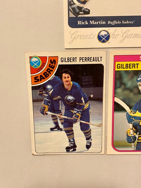 NHL HOCKEY VINTAGE GILBERT PERREAULT & RICK MARTIN BUFFALO SABRES TRADING CARDS