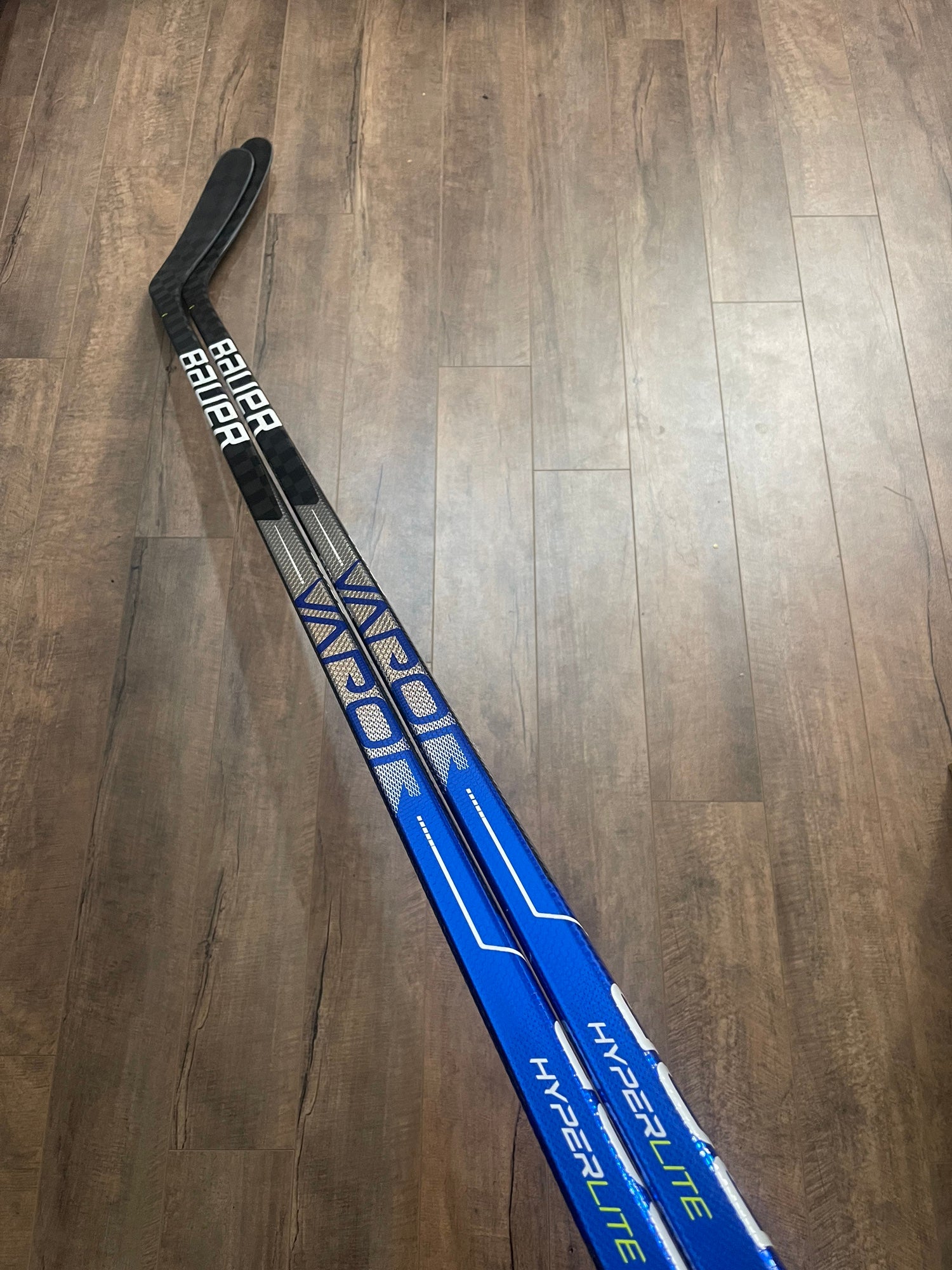 Bauer HyperLite 77 Flex P92 Custom RH SidelineSwap