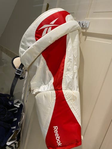 Senior Used XL Reebok White with Red Accents 7k Hockey Pants excellent condition