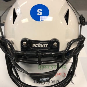 New Small Schutt Vengeance A11 Helmet