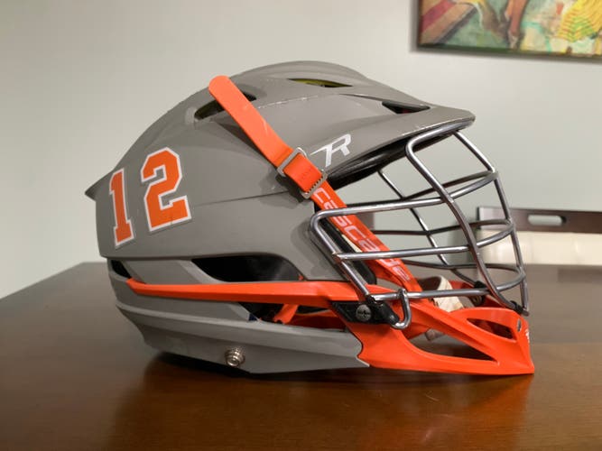 Used Player's Cascade R Helmet