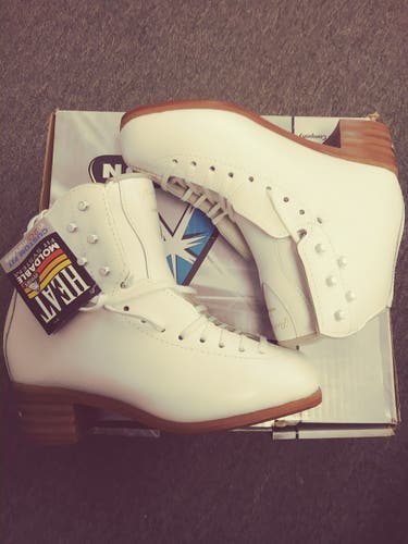 1 pair each Jackson DJ2800 Boots Size 6N&7N