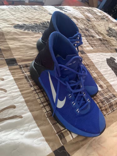 Used Size 9.0 (Women's 10) Nike Hyperdunks Shoes