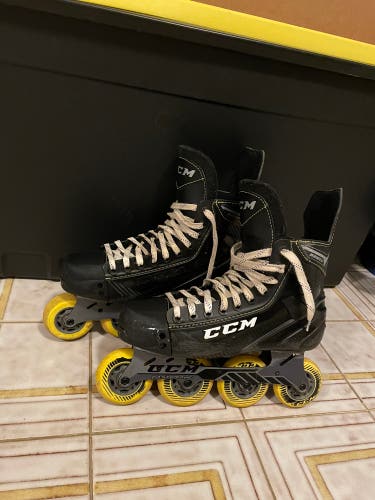 Used CCM Regular Width Size 8 Super Tacks 9350 Inline Skates