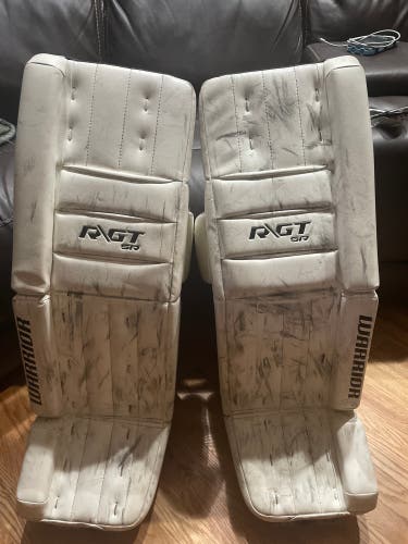 33" Warrior  Ritual GT Goalie Leg Pads