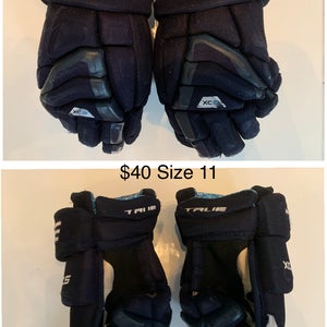 Used True Gloves 11"