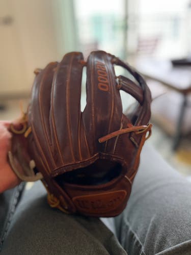DP15 Infield A2000 Baseball Glove