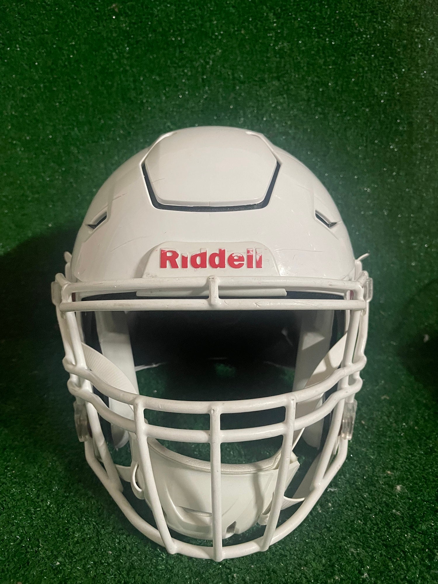 adult extra large football helmet