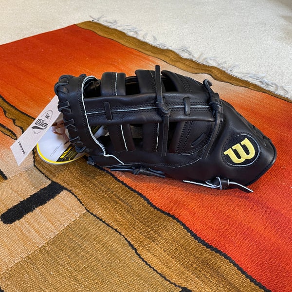 Brand New Wilson A2000 2800PS First Base Mitt 12"