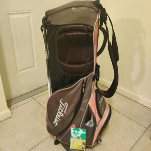 Titleist Stand And Carry Golf Bag 4 Dividers