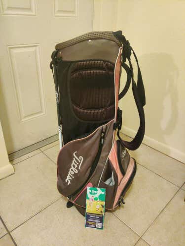 Titleist Stand And Carry Golf Bag 4 Dividers