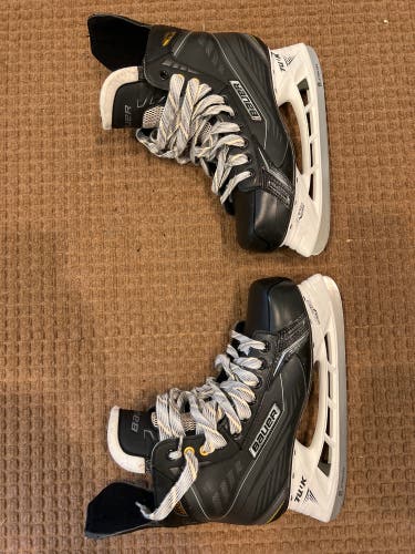 Used Bauer Extra Wide Width Size 10 Supreme 170 Hockey Skates