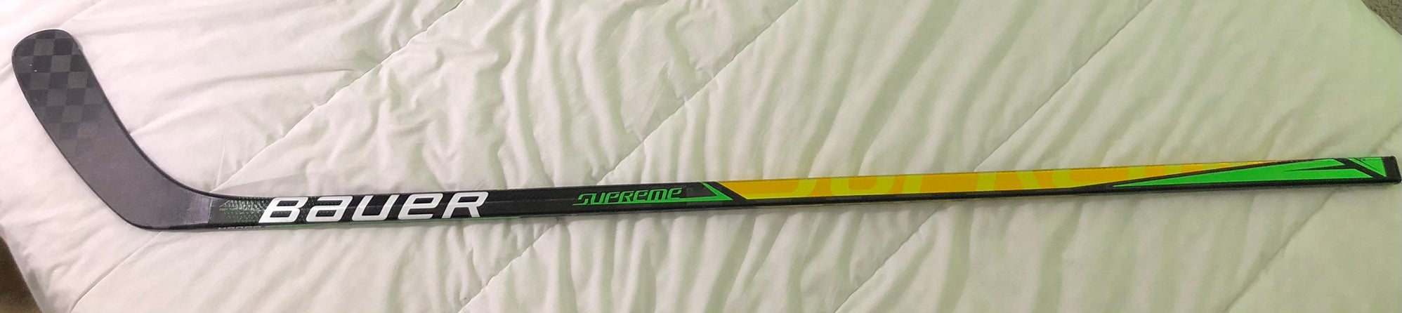 Intermediate Right Handed P89 Supreme UltraSonic Hockey Stick