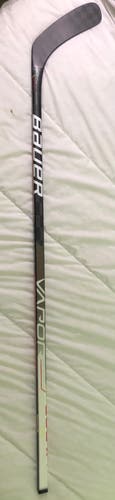 Intermediate Right Handed P89 Vapor Hyperlite Hockey Stick