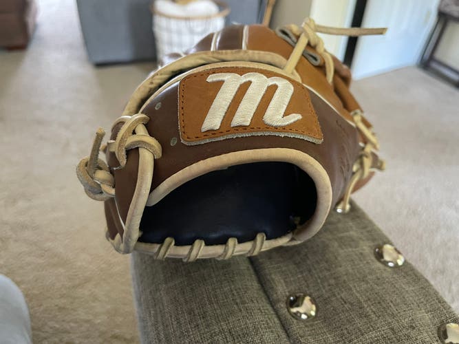 11.75" Cypress Series Baseball Glove