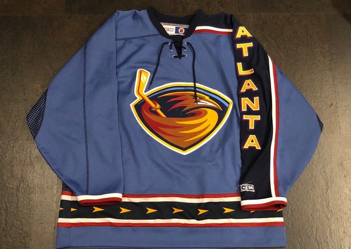 CCM 550 Atlanta Thrashers Home Jersey LARGE **SEE PHOTOS**