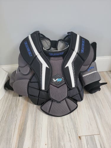 Used Medium Vaughn Goalie Chest Protector