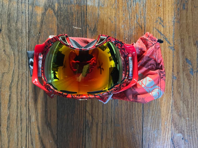 Women's Oakley Medium Ski Goggles