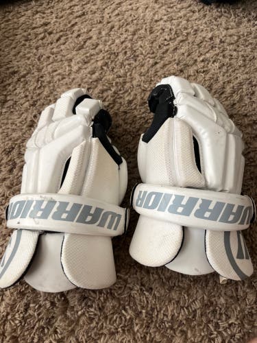 Used Warrior 13" Burn Lacrosse Gloves