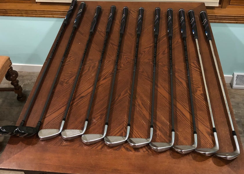 Men's Right Handed Regular Flex Graphite Shaft King F7 One Length Iron Set