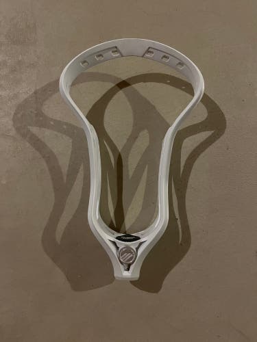 Maverick kinetic lacrosse head