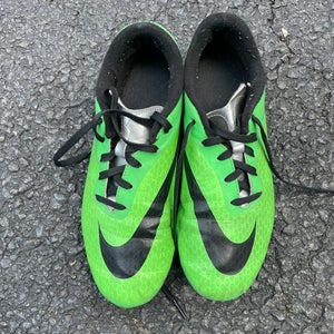 Nike Hypervenoms Cleats Youth Size 5