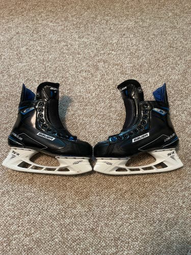 New Bauer Regular Width Size 10 Nexus 2N Hockey Skates