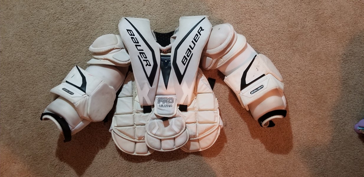 Used Large Bauer Goalie Chest Protector Pro Stock