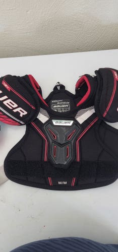 Used Youth Medium Bauer NSX Shoulder Pads