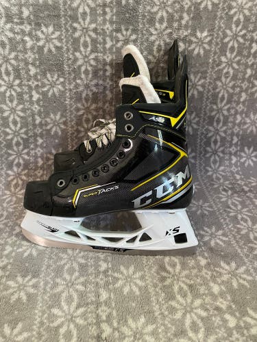Used Junior CCM Super Tacks AS3 Hockey Skates Regular Width Size 6