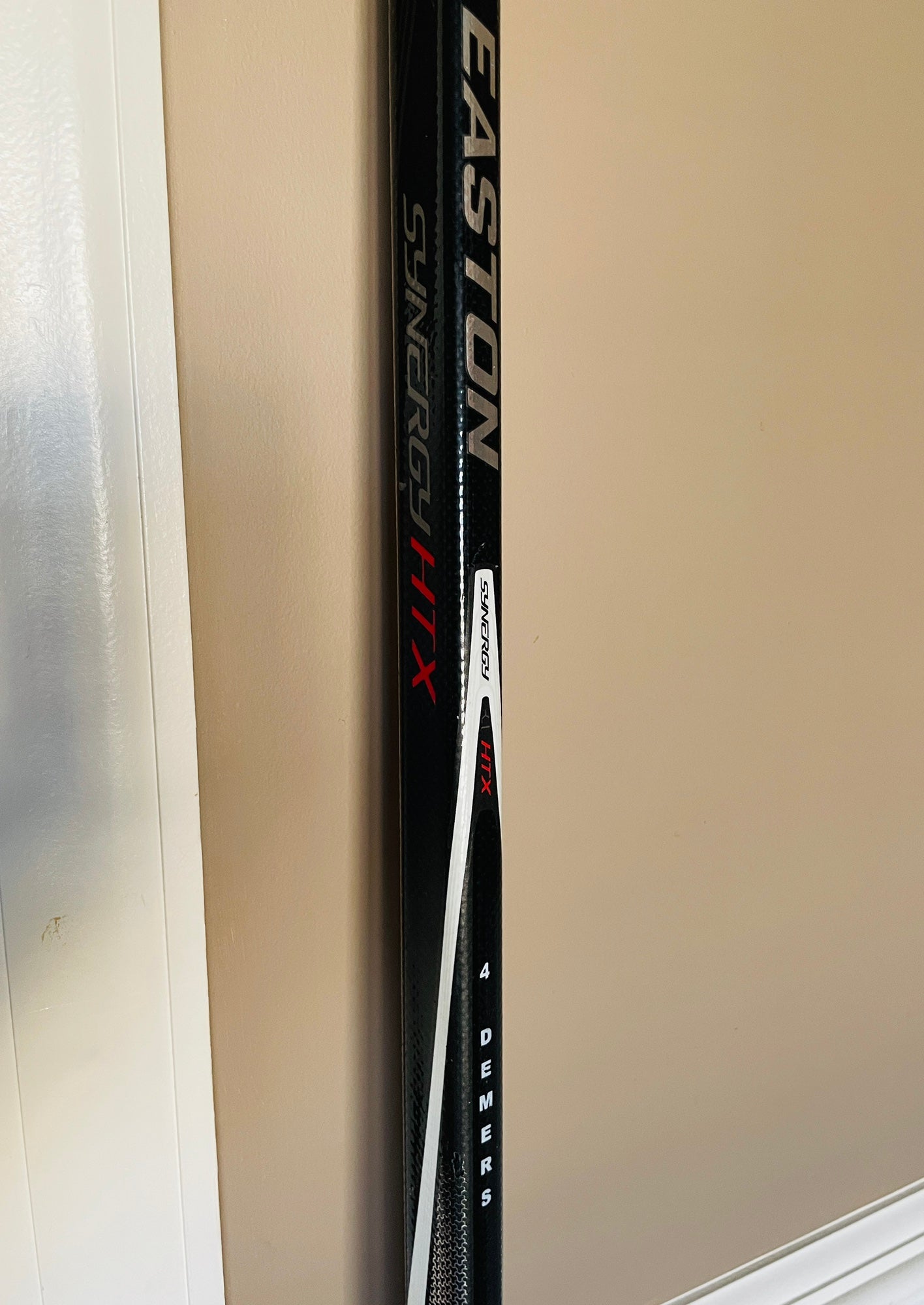 New Right Handed Synergy ST Pro Stock Hockey Stick