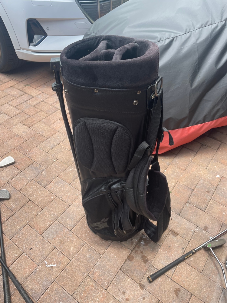 Golf stand bag by Cougar Golf