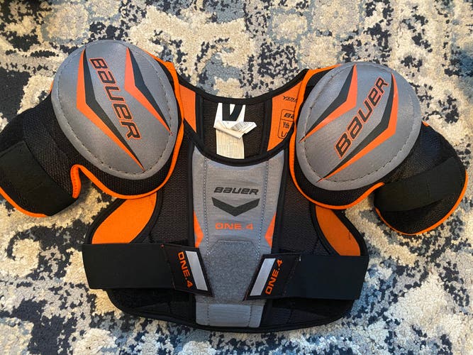 Youth New Large Bauer Supreme One.4 Shoulder Pads
