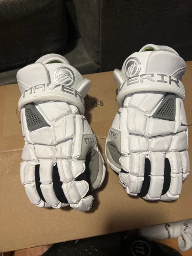 Used Maverik 13" M5 Lacrosse Gloves