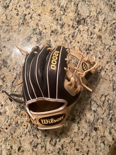 Infield 11.5" A2000 Baseball Glove
