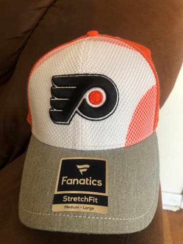 Philadelphia Flyers Fanatics NHL Flexfit Hat ML