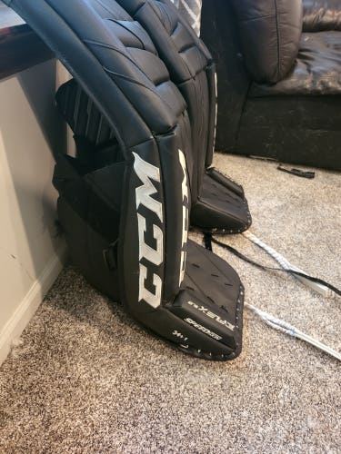 Used 34" CCM Eflex 5.9 Goalie Leg Pads