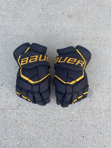 Bauer 14" Pro Stock Supreme 2S Pro Gloves