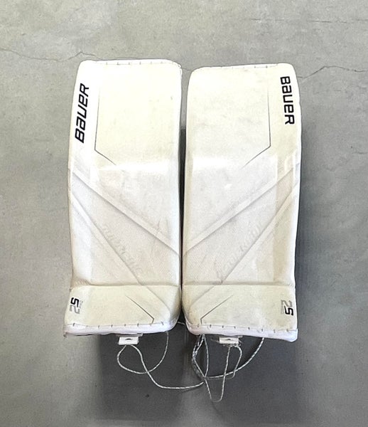 34" Bauer Supreme 2S Pro Goalie Leg Pads + Extra pad straps BARELY USED!!!