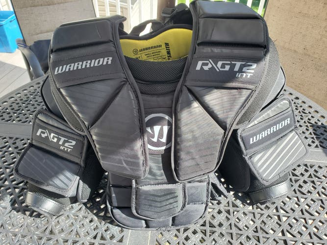 Used Small/Medium Warrior Ritual GT2 Goalie Chest Protector