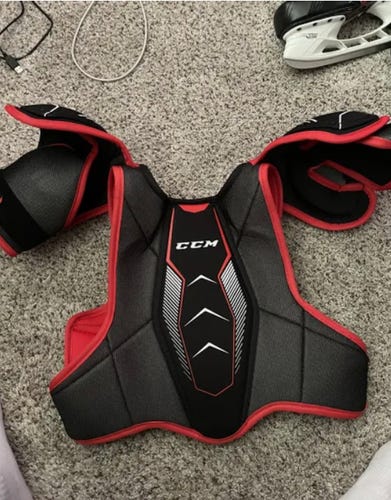 Shoulder Pads Used Senior Large CCM JetSpeed FT350